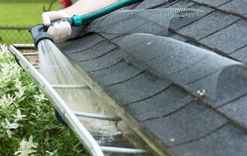 Ickwell Green gutter cleaning costs